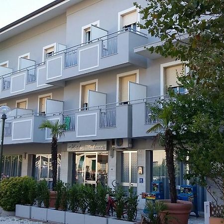 Hotel Ancora Cesenatico Exterior photo